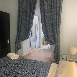 Kamer met een Queen Size Bed